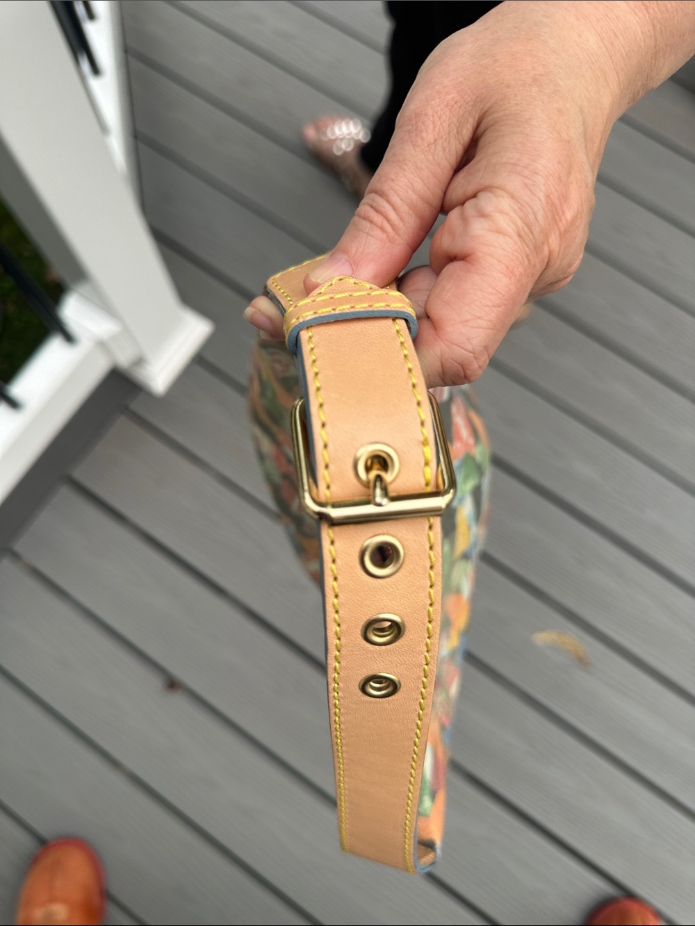 Dooney & Bourke retired candy print bucket bag - Picture 12 of 16